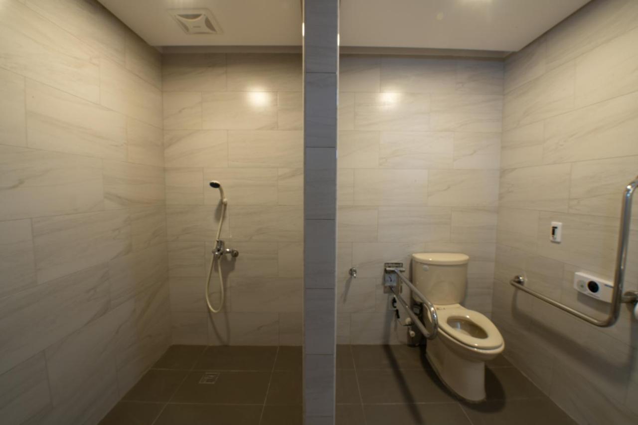 Liann Hotel Taichung Exterior foto